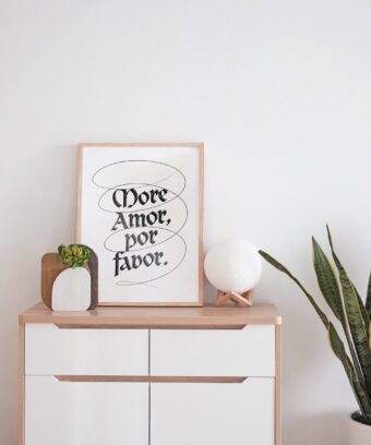 More Amor Por Favor blanc