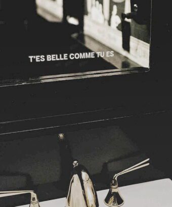 t es belle comme sticker.