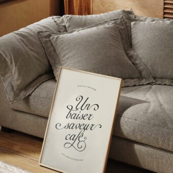 Un baiser saveur café affiche calligraphique