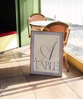 affiche A table topo