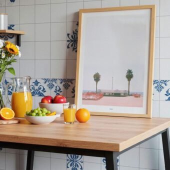 poster beach studio topo