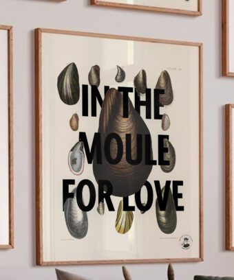 In the moule for love affiche vintage