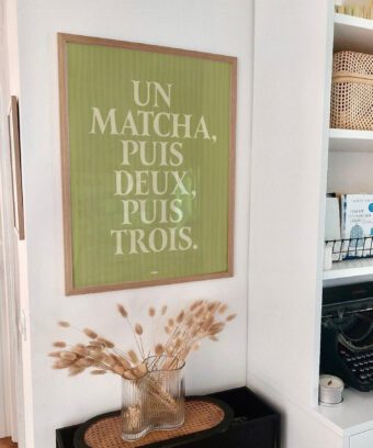 Un matcha puis deux puis trois studio topo affiche Un matcha puis deux puis trois studio topo affiche